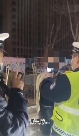 深圳市豐兆為科技酒精測試儀的選購應(yīng)注意哪些 深圳市豐兆為科技酒精測試儀的選購應(yīng)注意哪些